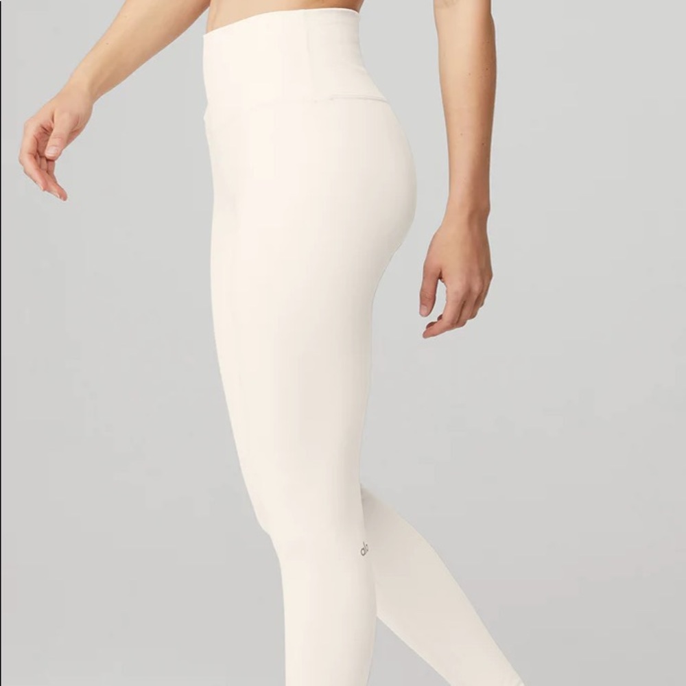 ALO off-white leggings